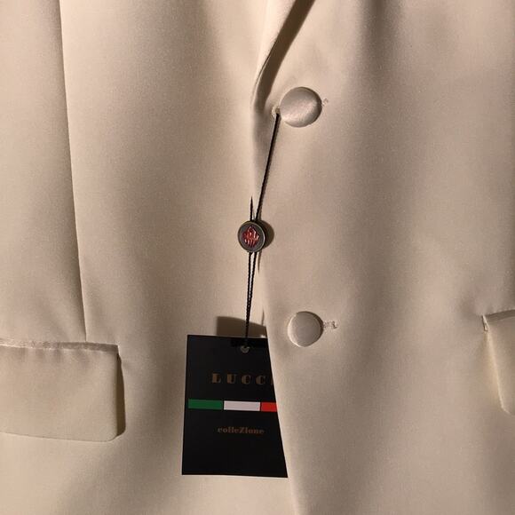 NWT. Designed In Italy Lucci Ivory Tuxedo. 42S - Picture 3 of 12